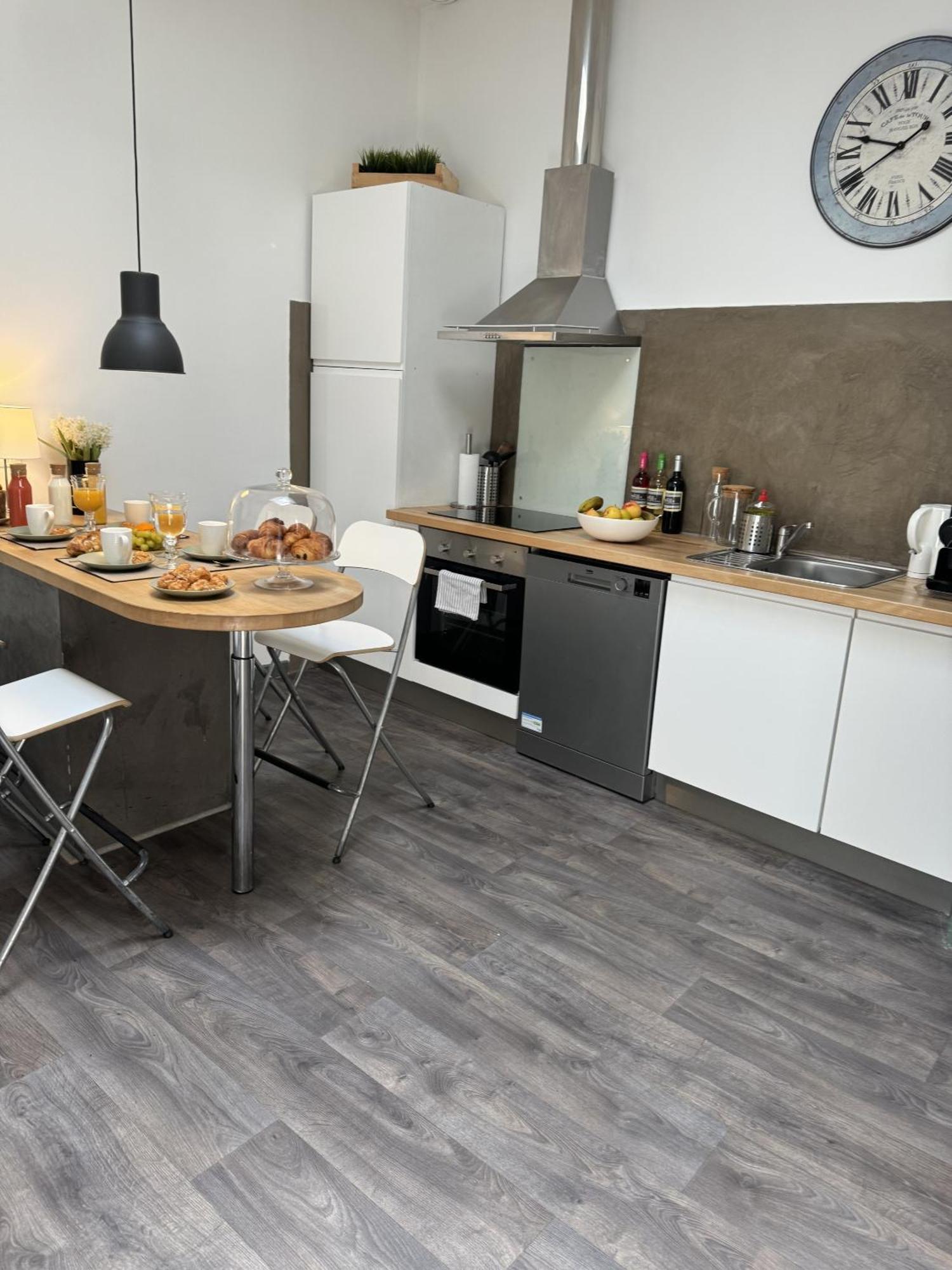 Cite 4 Maison Bacou Appartement *