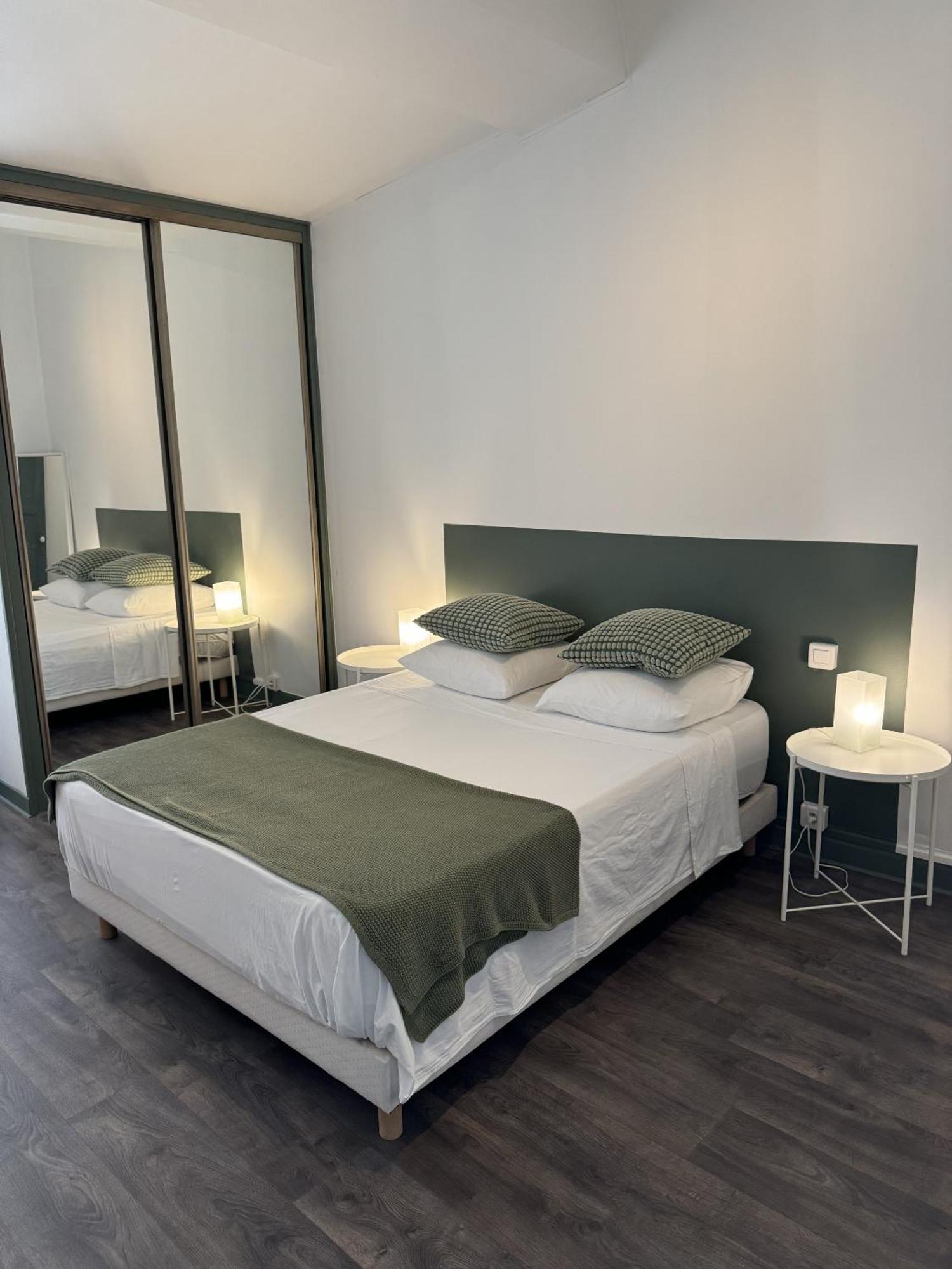 Appartement Cite 4 Maison Bacou Carcassonne